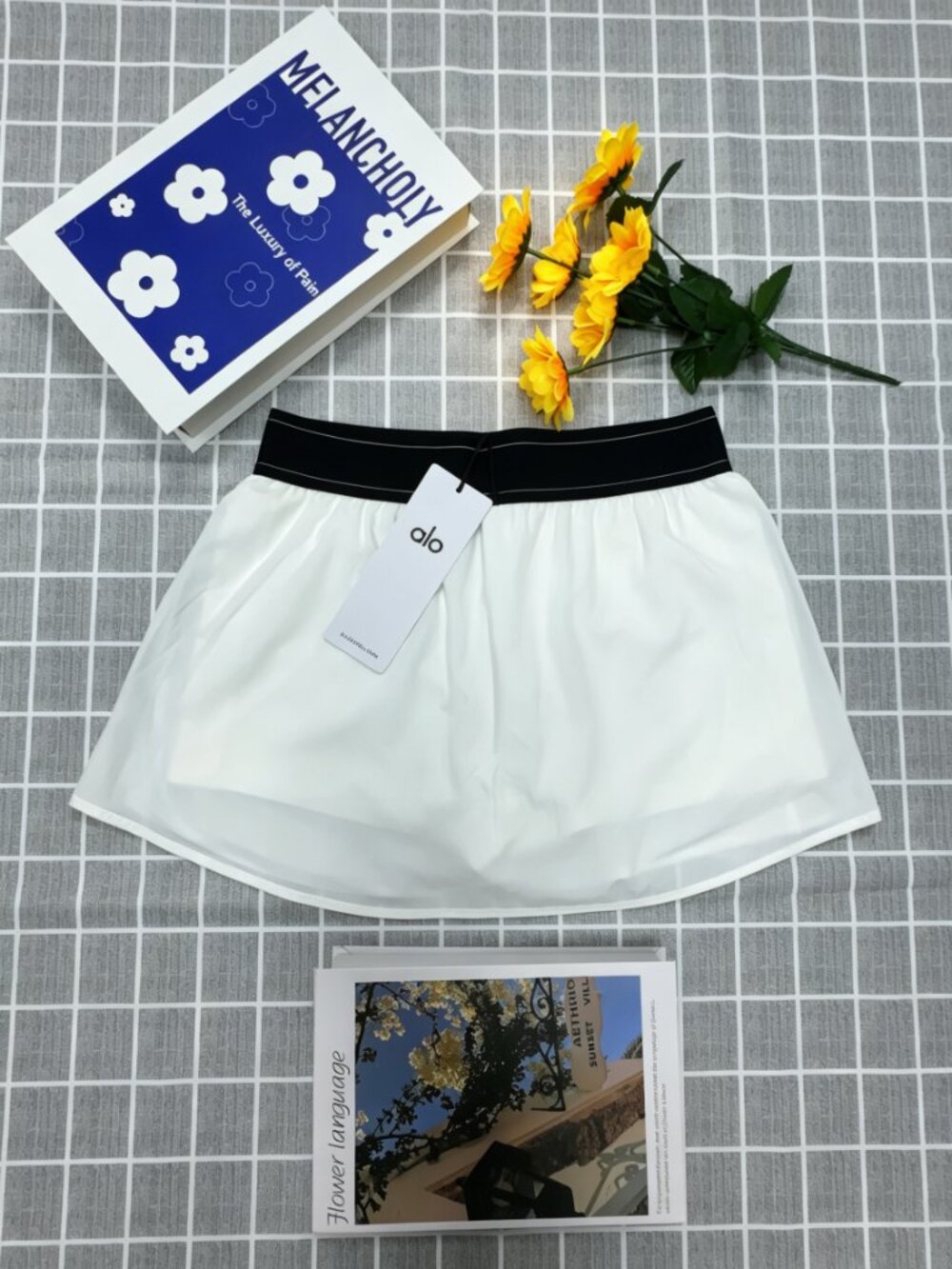 🦢ALO Yoga Brand New☀️White Match Point Tennis Skirt - Picture 3 of 9